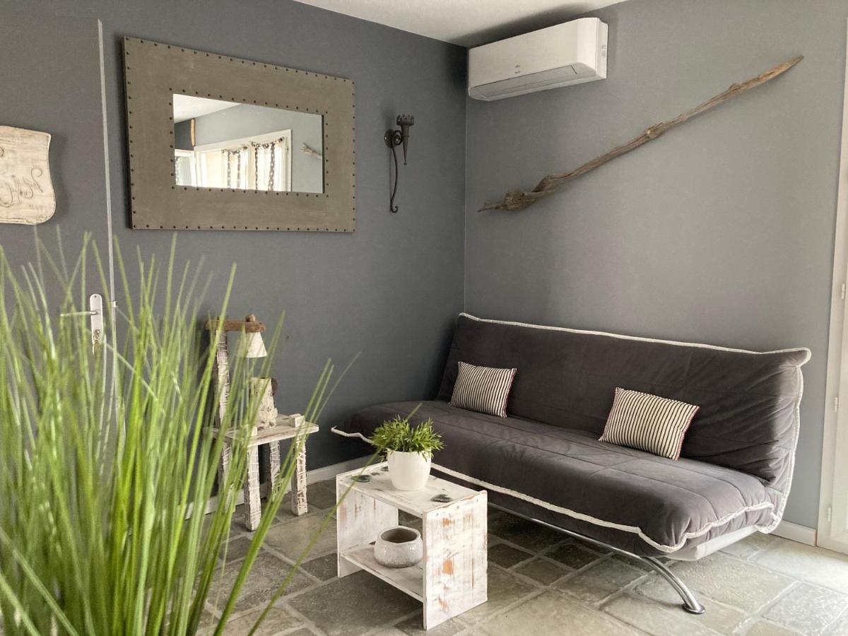 Charme & Confort- Les Cottages Du Bassin D'Arcachon- Petit-Dejeuner Sur Demande - Nuitee, Court Sejour, Semaine Гюжан-Местрас Экстерьер фото